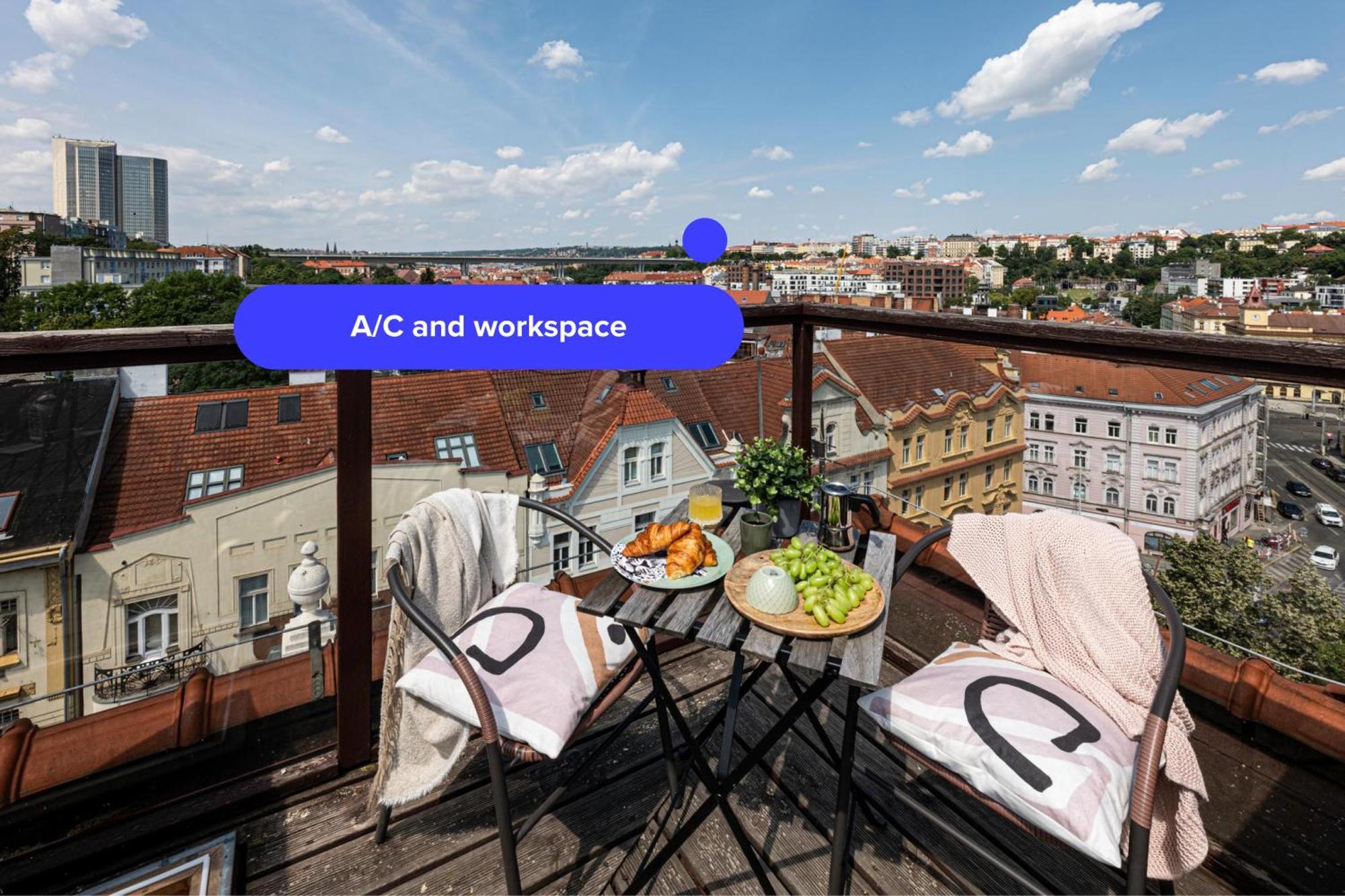 Prague Days - Terrace - Stunning View - Duplex Apartman Kültér fotó